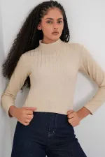 Kadın Bej Yarım Balıkçı Önü Taşlı Body HZL25W-BD19221