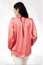 Kadın Somon Hafif Dökümlü Saten Yüzeyli Gömlek HZL22W-BD139641