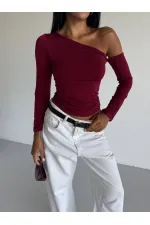 Kadın Bordo Asimetrik Yaka Drapeli Sandy Bluz HZL25S-FRY123361