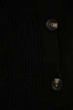 15881 Düğmeli Kısa Triko Yelek - Siyah