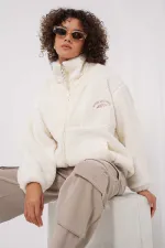 Kadın Ekru Krem Baskılı Fermuarlı Suni Yünlü Astarlı Peluş Ceket HZL25W-BD151941