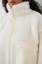 55446 Fermuarlı Oversize Peluş Mont - Bej