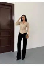 Kadın Bej Kruvaze Yaka Gold Düğmeli Büzgülü Uzun Kollu Keten Bluz HZL26W-FRY123701