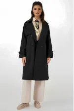 Kadın Siyah Kruvaze Yaka Kuşaklı Astarlı Trençkot HZL25W-BD159181