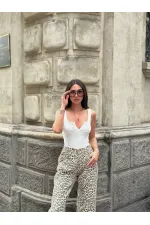 Kadın Beyaz Önü Çıt Çıt Kapamalı Crop HZL25S-ZK11671