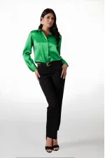 Kadın Koyu Yeşil Hafif Dökümlü Saten Yüzeyli Gömlek HZL22W-BD139641