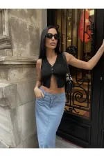 Kadın Siyah Düğmeli Crop Triko Yelek HZL24S-ZK10231