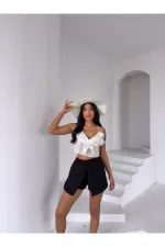 Kadın Siyah Bağlama Detay Müslin Şort HZL25S-DSB2323