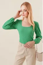 Kadın Yeşil Balon Kol Dokulu Kare Yaka Trend Örme Bluz HZL23W-BD104421