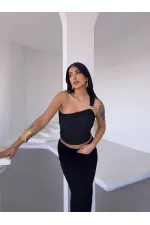 Kadın Siyah Tek Omuz Gold Metal Detaylı Bluz HZL25S-FRY123111