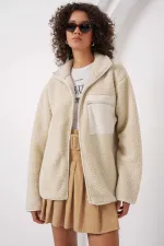 Sweat-shirt oversize en peluche à fermeture éclair et poches crème pour femme HZL25W-FRY1554461