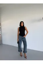 Women's Black Turtleneck Sleeveless Sandy Crop Blouse HZL26S-FRY123931 Women's Black Turtleneck Sleeveless Sandy Crop Blouse HZL26S-FRY123931