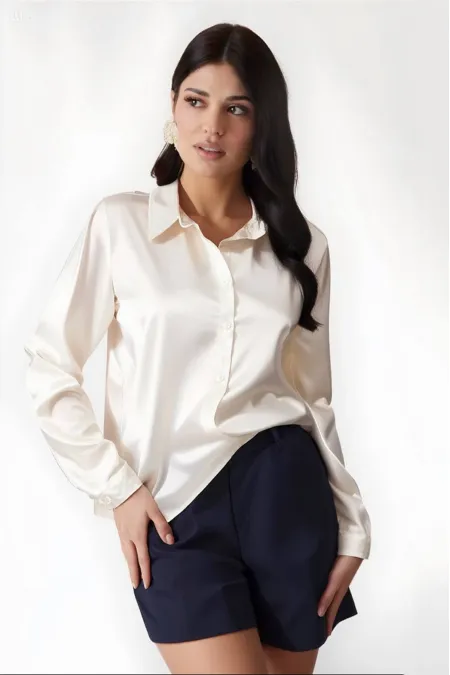 Kadın Krem Hafif Dökümlü Saten Yüzeyli Gömlek Hzl22w-bd139641