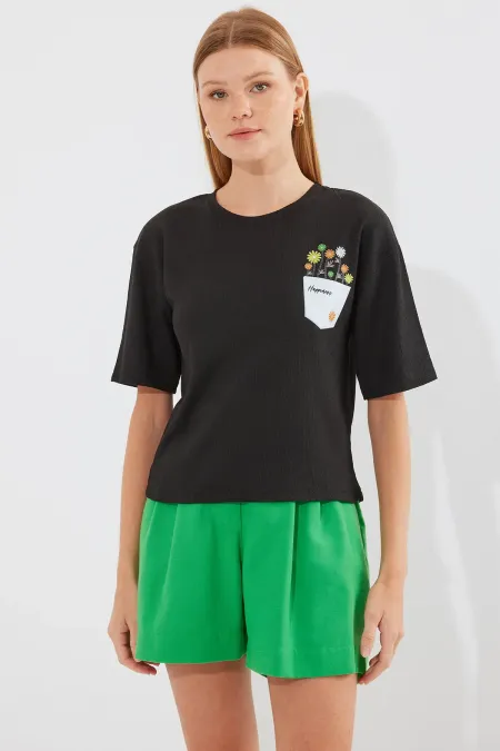 912 Printed Knitted Basic T-Shirt - Black