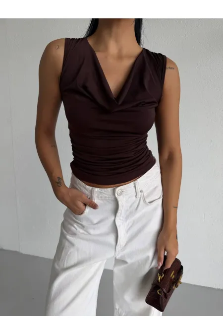 Kadın Kahverengi Degaje Yaka Yanlardan Drapeli Sandy Bluz HZL25S-FRY123131