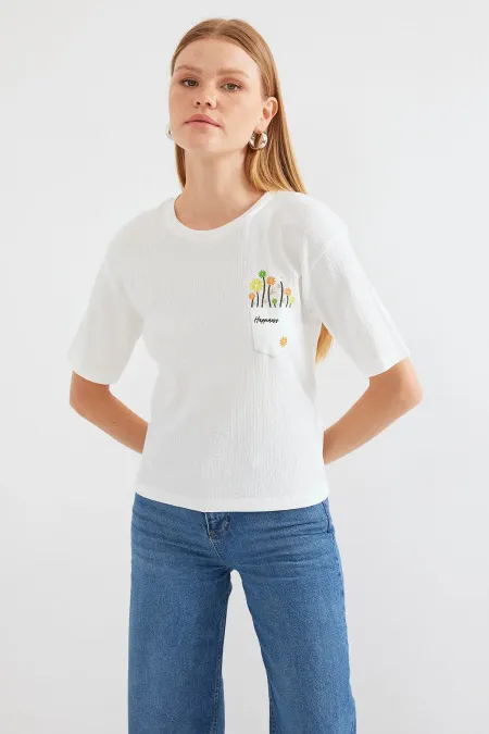 912 Printed Knitted Basic T-Shirt - White