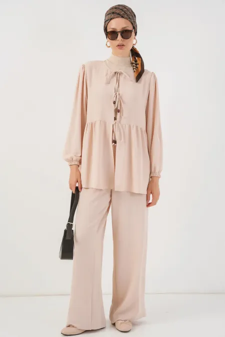 Ensemble deux pièces pour femme : tunique et pantalon à lacets sur le devant, réf. 6744 - Crème