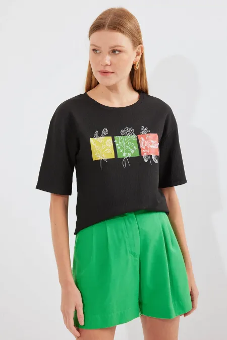 913 Printed Knitted Basic T-Shirt - Black