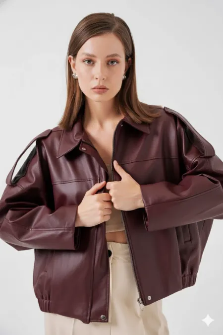 Kadın Bordo Oversize Fermuarlı ve Düğmeli Yandan Cepli Suni Deri Ceket HZL25W-BD110551