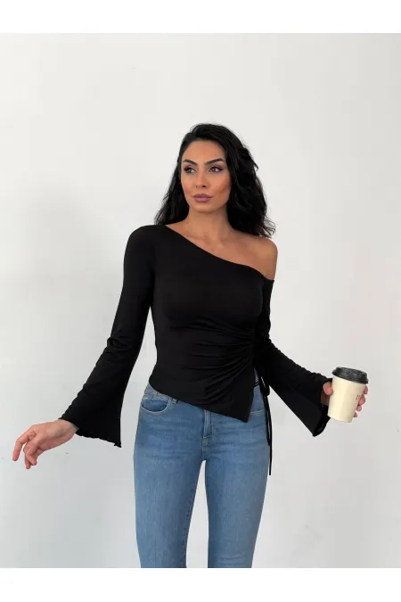 Kadın Siyah Asimetrik Kesim İspanyol Kol Beli Büzgülü Sandy Bluz HZL25W-FRY123591