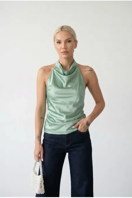 Kadın Çağla Yeşil Halter Yaka Saten Kumaş Sırt Dekolteli Bluz HZL26W-FRY123801