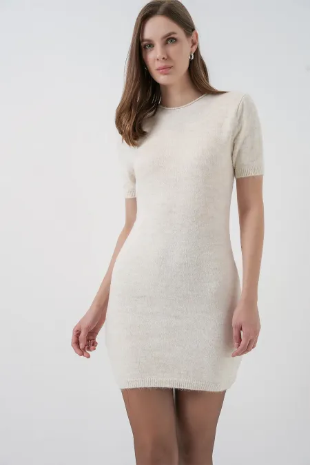 Robe en maille à manches courtes pour femme 15950 - Crème