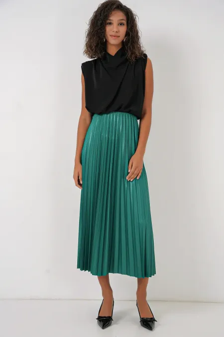 Jupe plissée aspect cuir 8009 - Verte