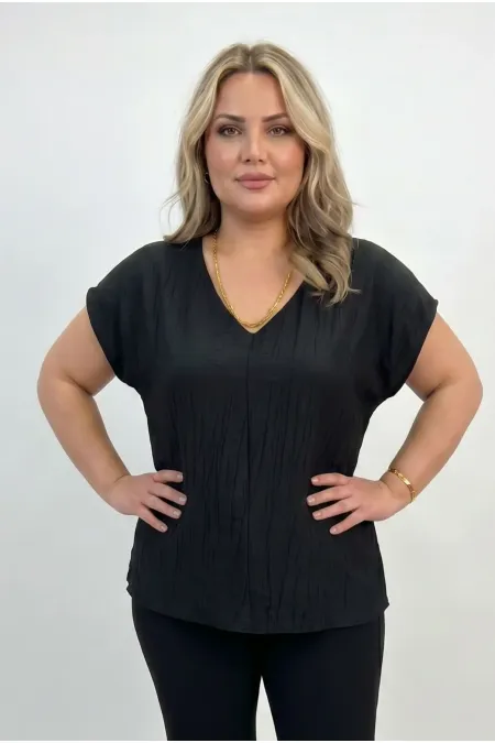Women's Black Plus Size Strawberry Fabric V-Neck Blouse HZL26S-ZSS110071 Women's Black Plus Size Strawberry Fabric V-Neck Blouse HZL26S-ZSS110071