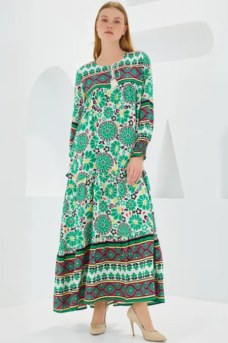 Robe longue en viscose à motifs verts et rouges pour femme, 1947