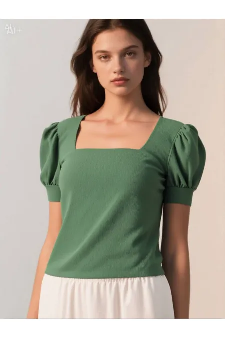 Kadın Zümrüt Yeşil Kare Yaka Örme Bluz HZL22W-BD104091