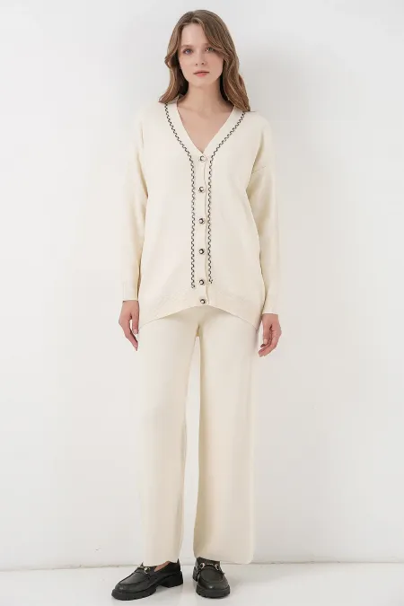 Ensemble deux pièces pour femme : cardigan, pantalon et tricot 15956 - Écru