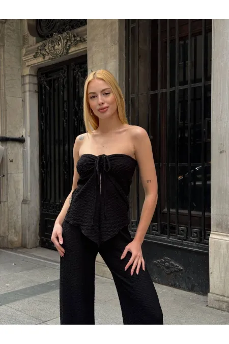 Kadın Siyah Boyundan Bağlamalı Staplez Bluz HZL25S-ZK13581