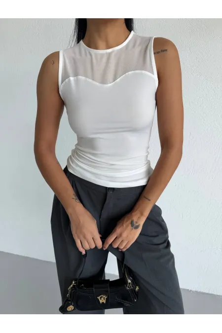 Kadın Beyaz Kolsuz Likralı Tül Detay Sandy Bluz HZL26W-FRY123721