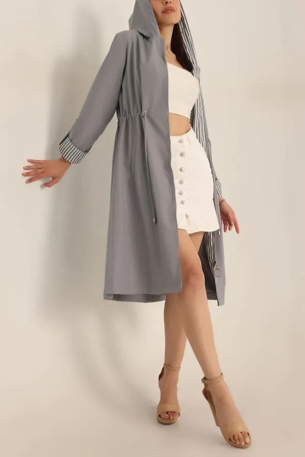 Trench-coat long à capuche gris pour femme avec cordon de serrage à la taille HZL22W-BD190911