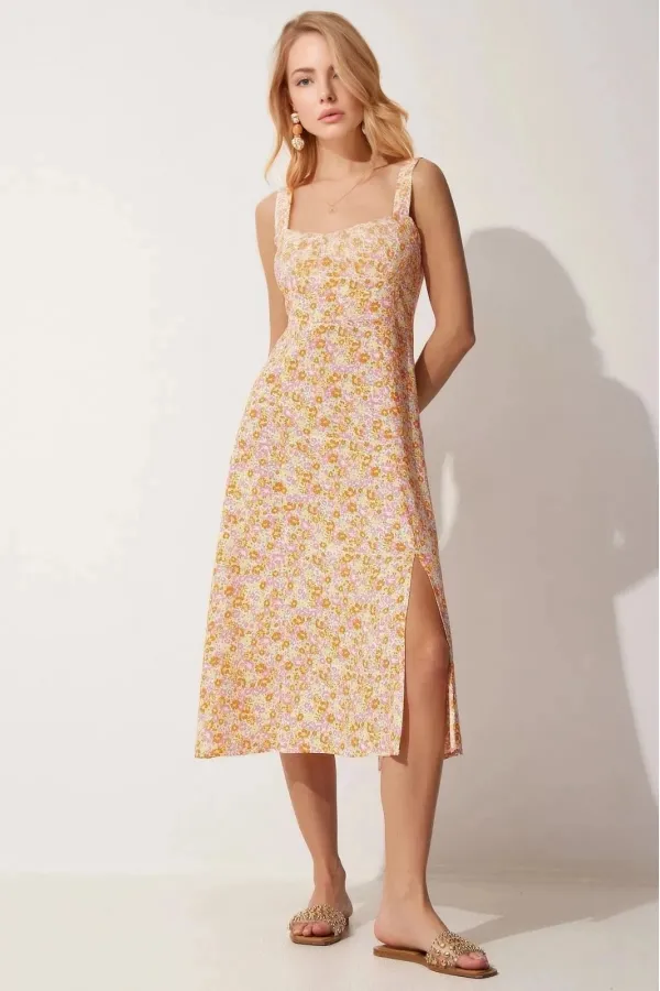 Kadın  Sarı Oranj Kare Yaka Çiçekli Yazlık Viskon Elbise HZL23S-BD122821