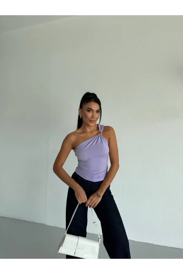 Kadın Lila Tek Omuz Gold Metal Detaylı Sandy Bluz HZL26S-FRY123821