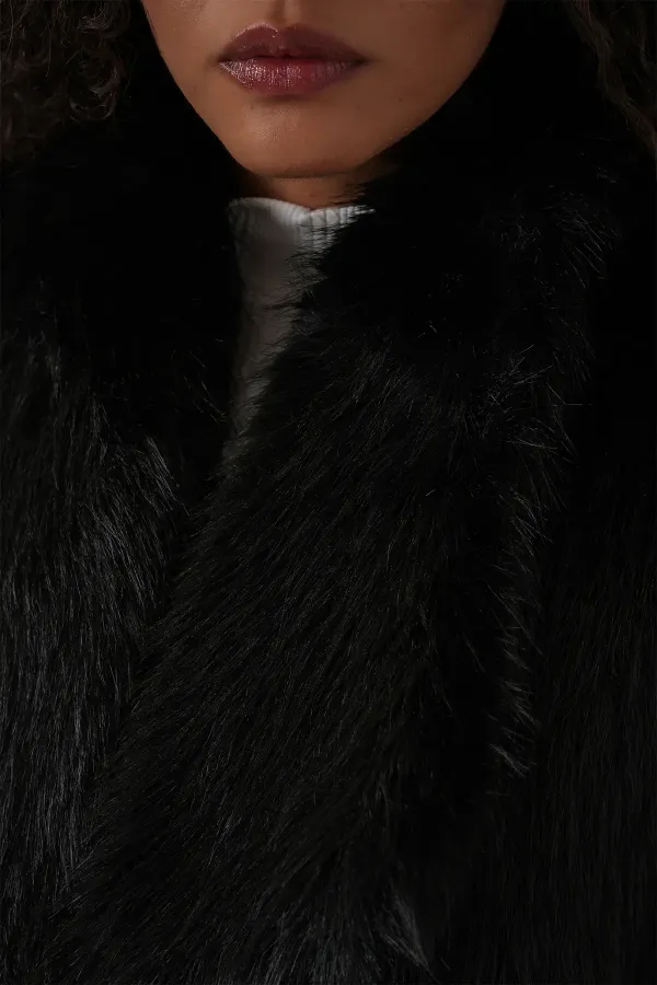 Gilet en fourrure pour femme 6804 - Noir