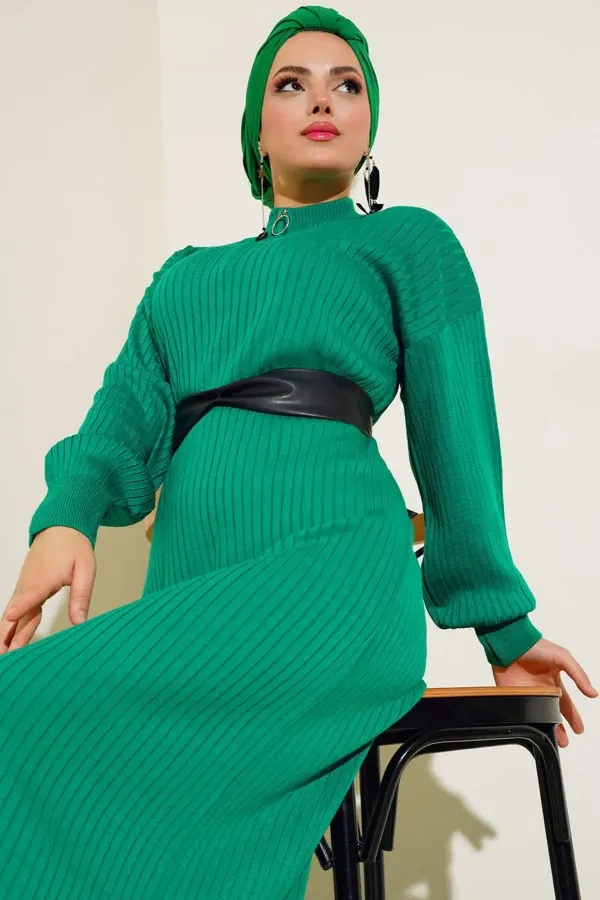 15900 Full-Length Modest Knit Dress - Green