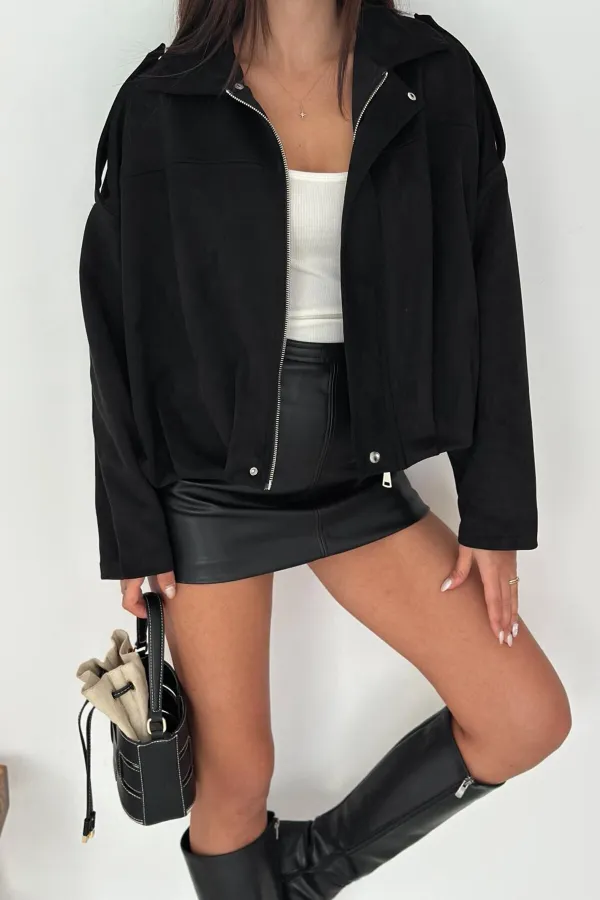 Kadın Siyah Oversize Fermuar ve Çıt Çıt Kapamalı Cepsiz Süet Deri Ceket HZL25W-BD107301