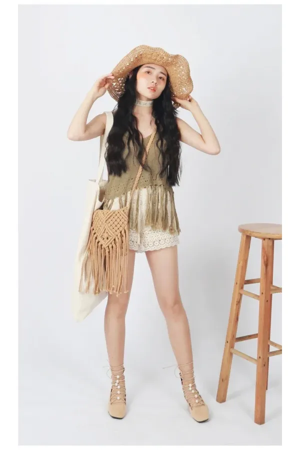 Kadın Bej Beli Lastikli Astarlı Kroşe Şort HZL25-LC251