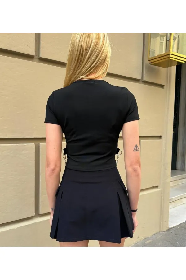 Kadın Siyah ROCKMORE Baskılı Zincir Aksesuarlı Crop T-Şihrt HZL24S-DSB120281