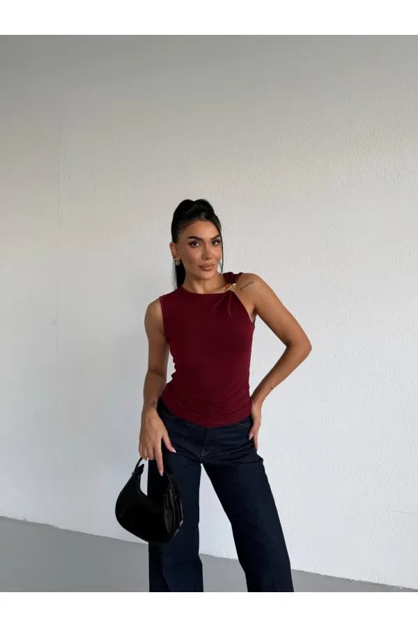 Kadın Bordo Gold Tokalı Omuz Detaylı Sandy Bluz HZL26W-FRY123761