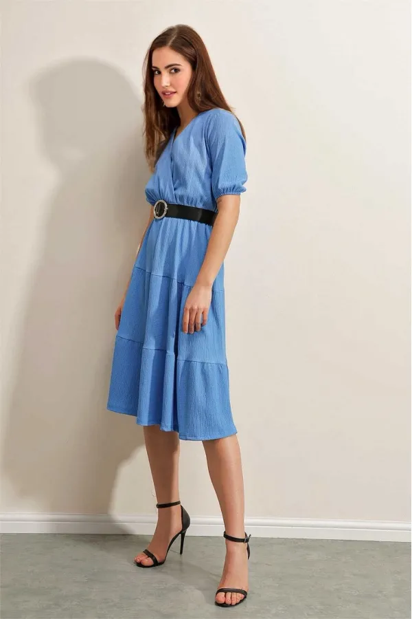 Kadın Mavi V Yaka Beli Lastikli Siyah Kemerli Örme Elbise HZL23S-BD123771