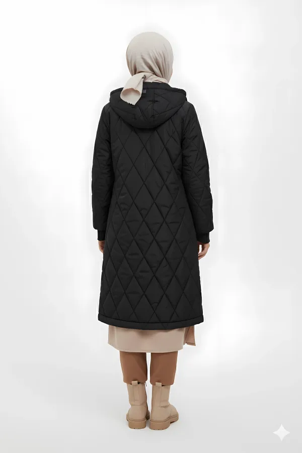 Kadın Siyah Uzun Kapitone Astarlı Şişme Tesettür Mont HZL25W-BD151381