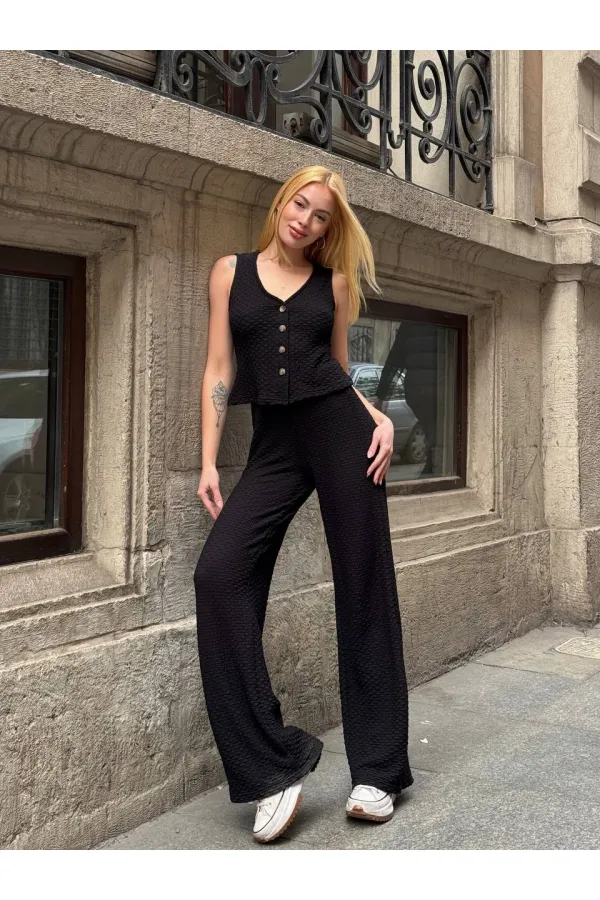 Kadın Siyah Beli Lastilkli Gofre Kumaş Pantolon HZL24S-ZK13261