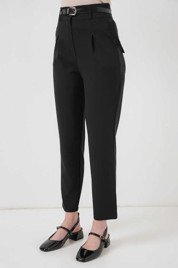 Kadın Siyah Yüksel Bel Kemerli Kumaş Pantolon HZL25S-BD167251