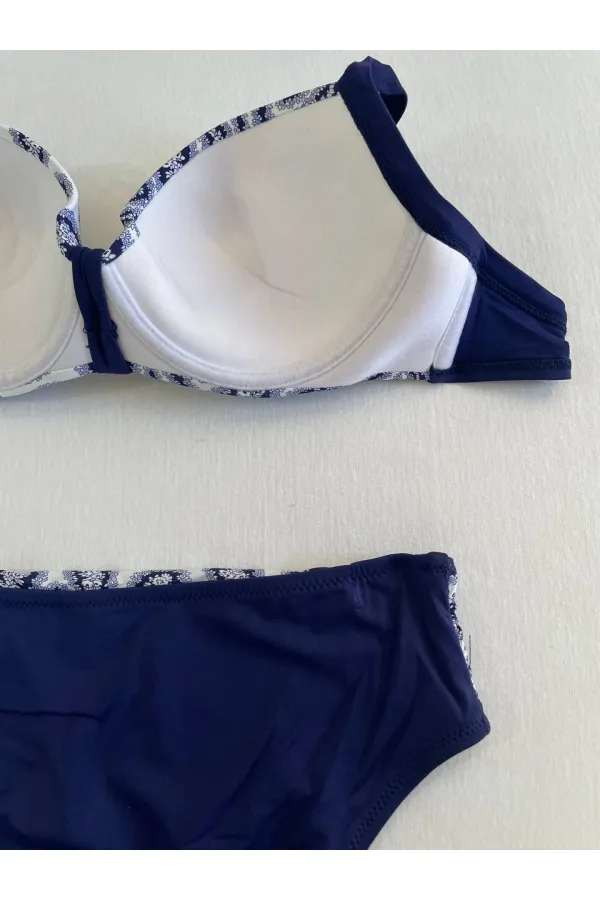 Ensemble bikini femme bleu marine et blanc à motifs ethniques HZL25S-LC213