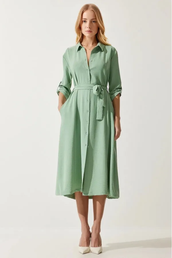 Kadın Çağla Yeşil Gizli Cepli Kuşaklı Viskon Gömlek Elbise HZL24S-BD124421