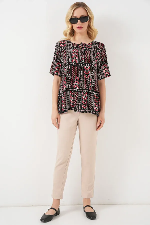 Chemisier à manches courtes à motifs pour femme 969 - Noir