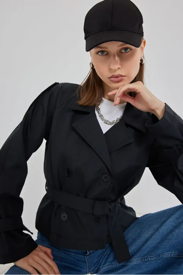 Trench-coat court ceinturé pour femme 5970 - Noir